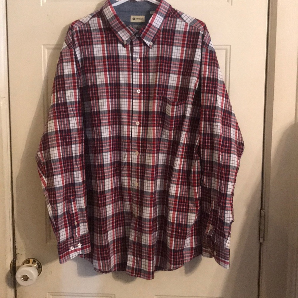 Haggar Clothing red, navy plaid button-down shirt